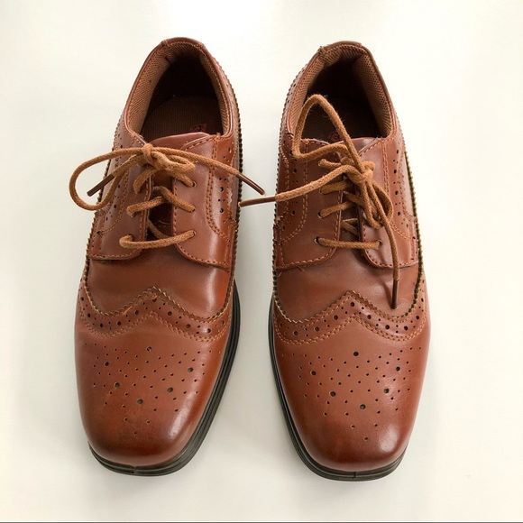 Deer Stags “Ace” Style Lace Up Brown Boys Shoes - Picture 3 of 10